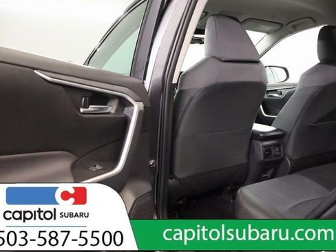 Used 2025 Toyota RAV4 XLE image 27