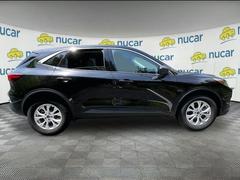 Used 2023 Ford Escape Active AWD/4WD image 9