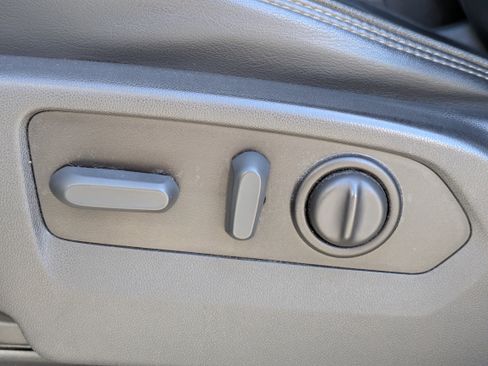 Certified 2022 Chevrolet Silverado 2500 High Country w/ Safety Package II image 22