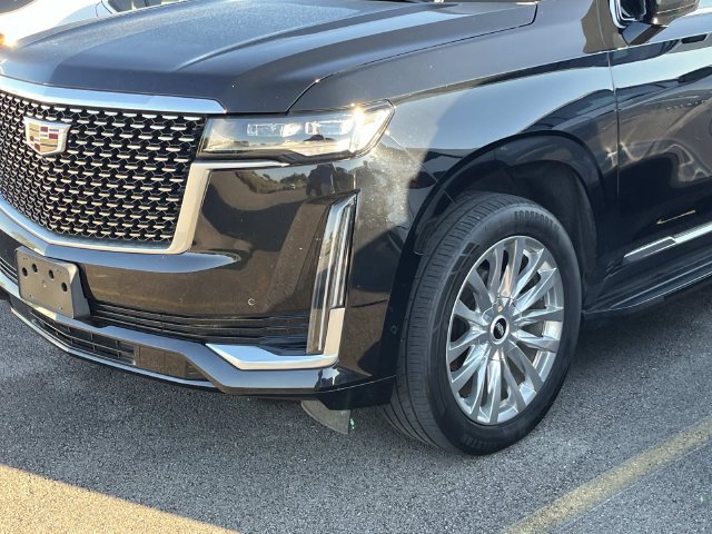 Used 2022 Cadillac Escalade ESV Premium Luxury AWD/4WD image 8