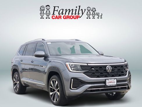 Used 2025 Volkswagen Atlas SEL Premium R-Line AWD/4WD image 2