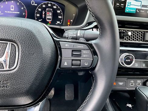Used 2024 Honda Civic Touring image 12