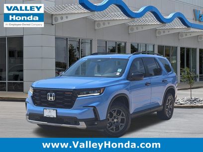 Used 2025 Honda Pilot TrailSport