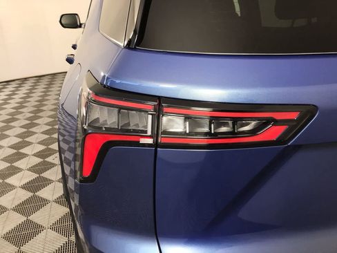 New 2026 Chevrolet Equinox LT w/ Midnight Edition image 19