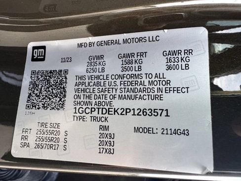 Used 2023 Chevrolet Colorado Z71 w/ Z71 Convenience Package 2 AWD/4WD image 34