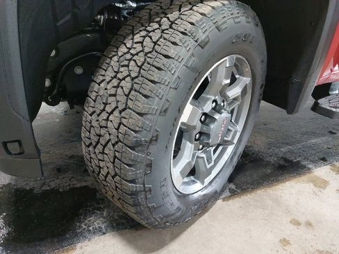 New 2026 GMC Sierra 3500 SLT w/ SLT Premium Package image 33