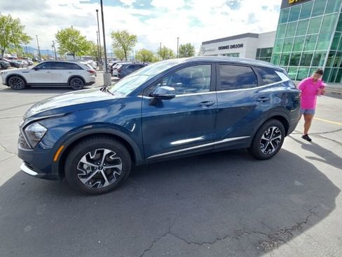 Used 2023 Kia Sportage EX AWD/4WD image 1