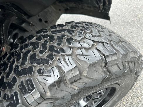 Used 2020 Ford F150 Platinum image 18