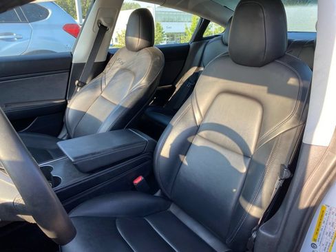 Used 2021 Tesla Model 3 Long Range AWD/4WD image 8