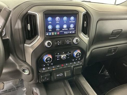Used 2023 GMC Sierra 2500 Denali AWD/4WD image 22