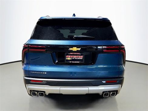 New 2026 Chevrolet Traverse LT w/ LPO, Floor Liner Package image 9