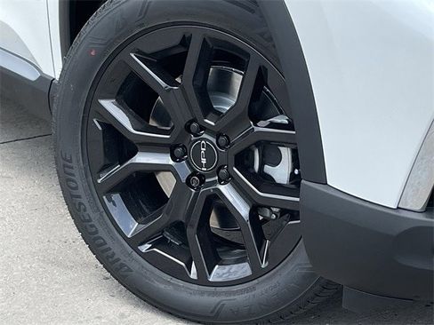 New 2025 Honda Pilot Touring image 10