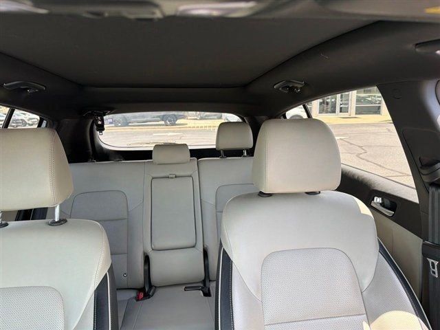 Used 2020 Kia Sportage SX FWD image 7