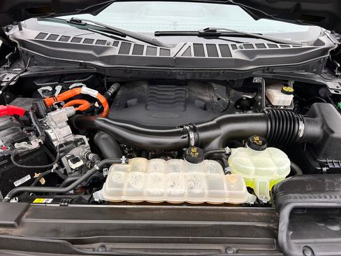 Used 2023 Ford F150 XLT w/ Equipment Group 302A High image 9