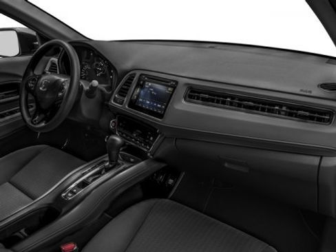 Used 2017 Honda HR-V EX image 16