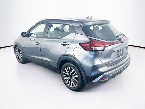 Used 2023 Nissan Kicks SV FWD image 5