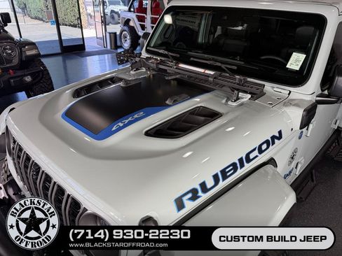 Used 2024 Jeep Wrangler Unlimited Rubicon 4xe AWD/4WD image 6