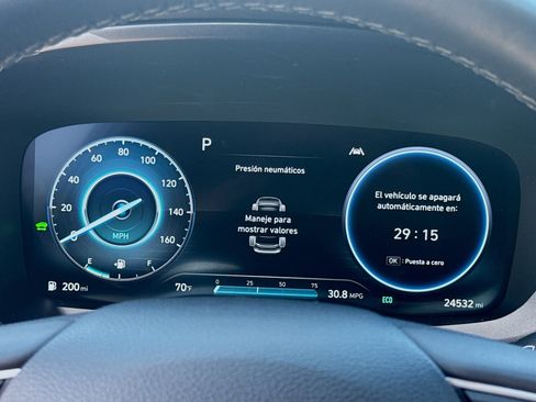 Used 2023 Hyundai Santa Fe Blue image 9