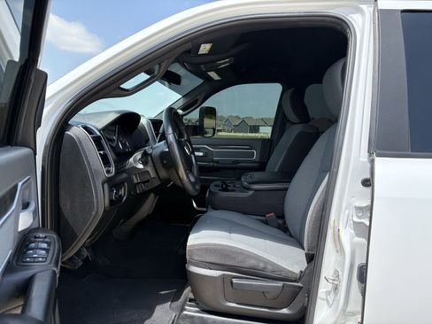 Used 2021 RAM 2500 Big Horn AWD/4WD image 12
