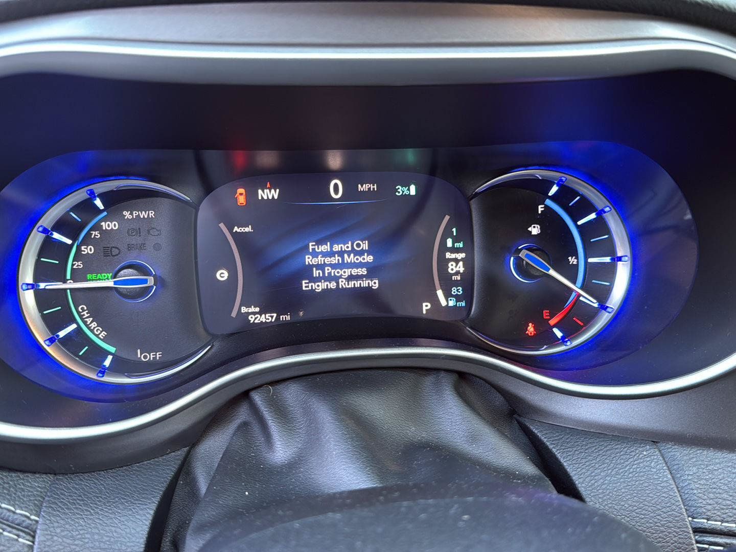 Used 2022 Chrysler Pacifica Touring-L w/ Uconnect Theater Family Group FWD image 14