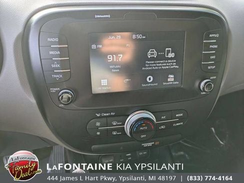 Used 2018 Kia Soul + FWD image 23