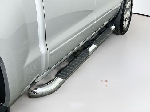 Used 2018 Chevrolet Silverado 1500 LT w/ All Star Edition image 25