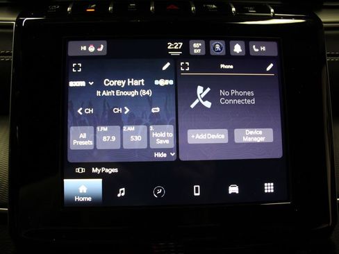 New 2025 Jeep Grand Cherokee Altitude image 14