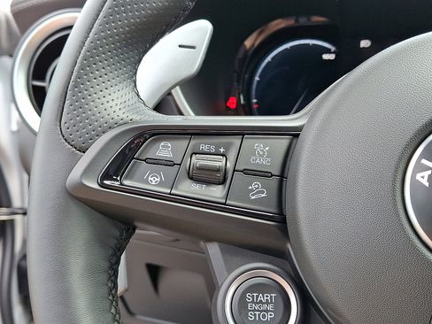 New 2025 Alfa Romeo Stelvio Sprint image 18