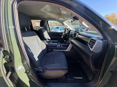 Used 2022 Toyota Tundra SR5 w/ TRD Off-Road Package AWD/4WD image 16