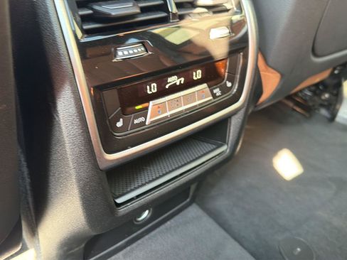 Used 2021 BMW X5 sDrive40i w/ Premium Package 2 RWD image 12