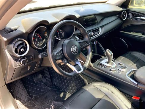 Used 2021 Alfa Romeo Stelvio Sprint w/ Nero Edizione AWD/4WD image 18