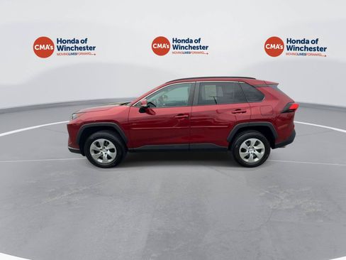 Used 2021 Toyota RAV4 LE AWD/4WD image 5