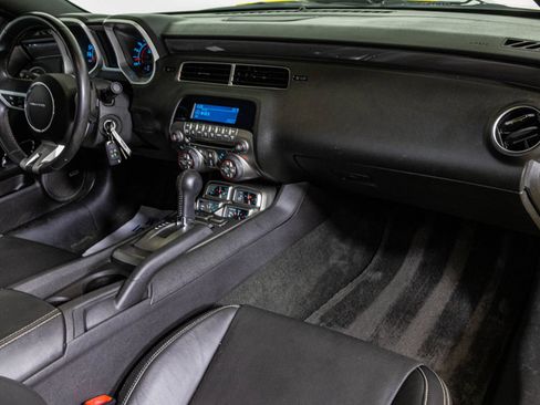 Used 2010 Chevrolet Camaro SS w/ RS Package RWD image 40
