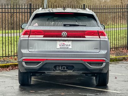 Used 2024 Volkswagen Atlas Cross Sport SE