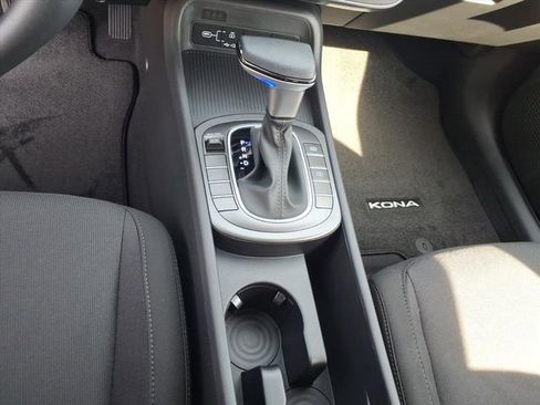 New 2026 Hyundai Kona SE image 14