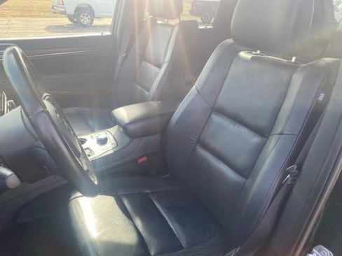 Certified 2022 Jeep Grand Cherokee Limited image 5