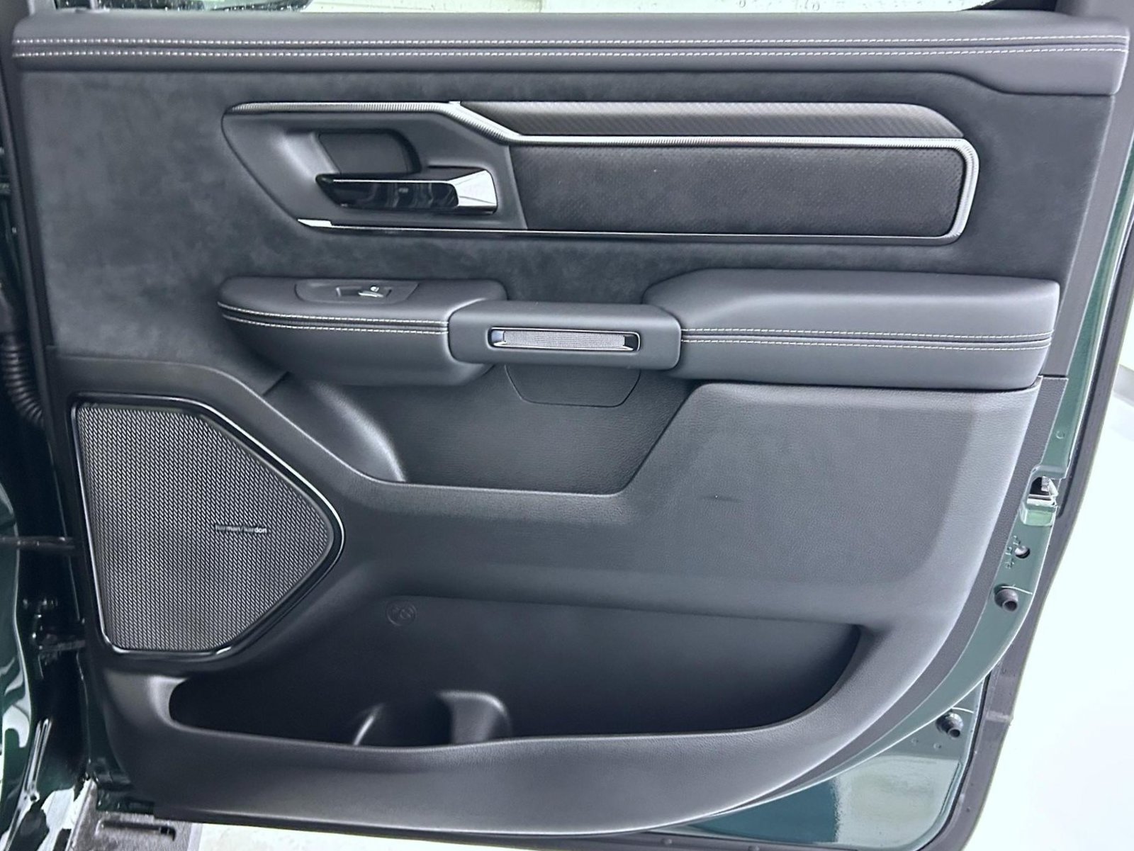 New 2027 RAM 1500 RHO AWD/4WD image 17