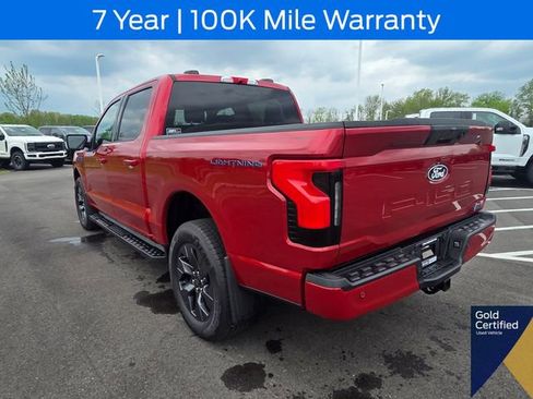 Used 2025 Ford F150 Lightning Flash AWD/4WD image 13