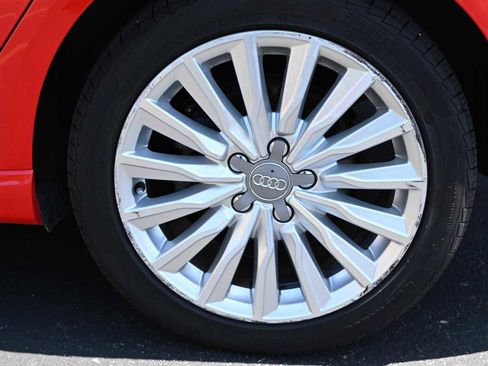 Used 2016 Audi A3 e-tron Premium Plus w/ Premium Plus Package FWD image 10