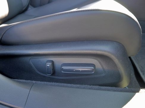 Used 2024 Honda Accord Touring image 13