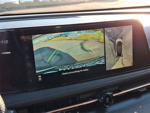 Used 2024 Nissan Ariya FWD image 20