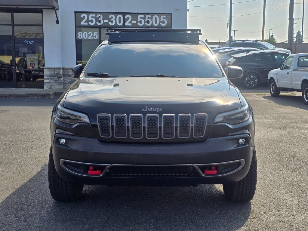 Used 2019 Jeep Cherokee Trailhawk AWD/4WD image 3