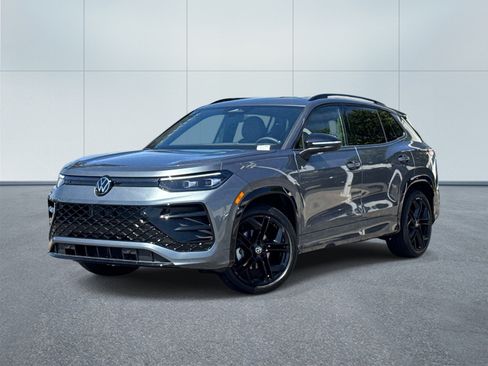 New 2026 Volkswagen Tiguan SE R-Line FWD image 1