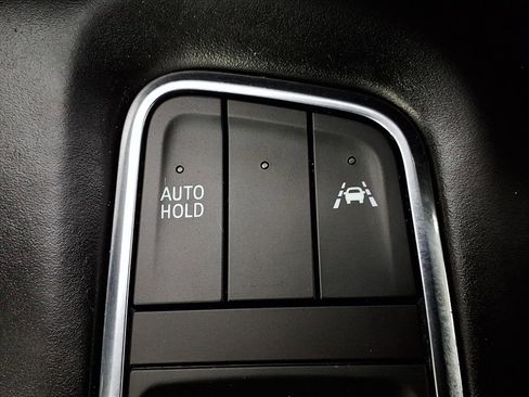 Used 2021 Cadillac Escalade Sport Platinum image 23