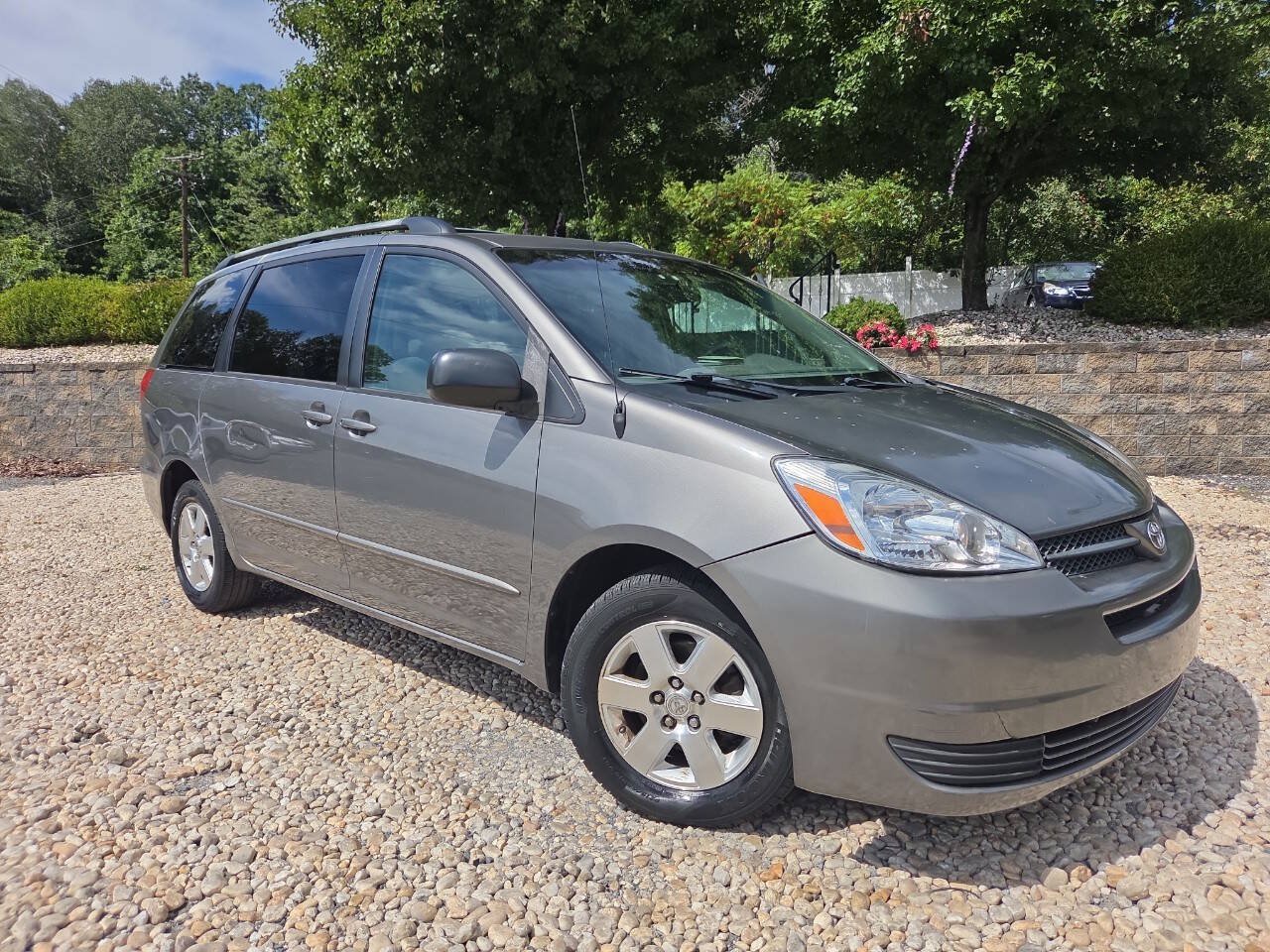 Used 2005 Toyota Sienna LE w/ LE Pkg 5 FWD image 31