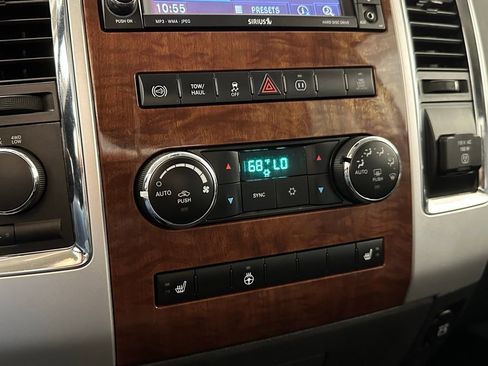 Used 2012 RAM 2500 Laramie w/ Cold Weather Group image 22