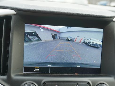 Used 2022 GMC Terrain SLT image 14