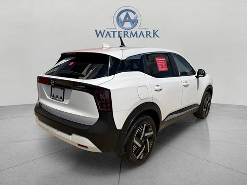 Certified 2025 Nissan Kicks SV w/ Charging Package FWD image 4