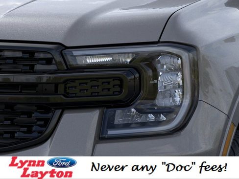 New 2026 Ford Ranger XLT w/ Black Appearance Package AWD/4WD image 18
