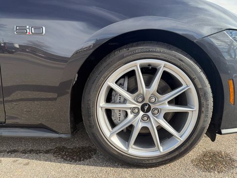 Used 2024 Ford Mustang GT Premium image 19